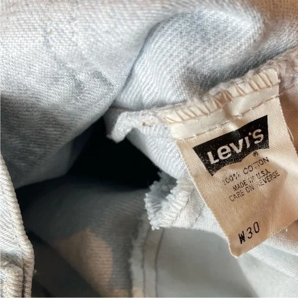 Vintage Bermuda Levi's 550 orange tab Made in USAdenim shorts
